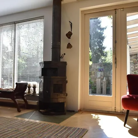 Holiday home De Serre Bergen